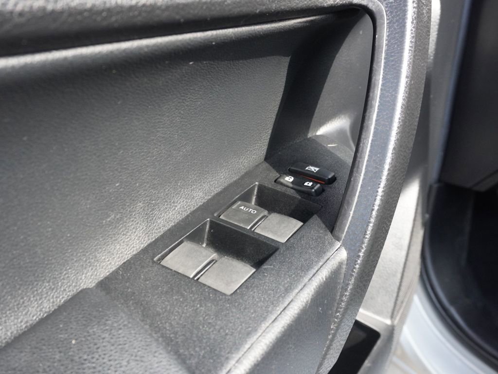 Used 2019 Toyota Corolla SE image 29