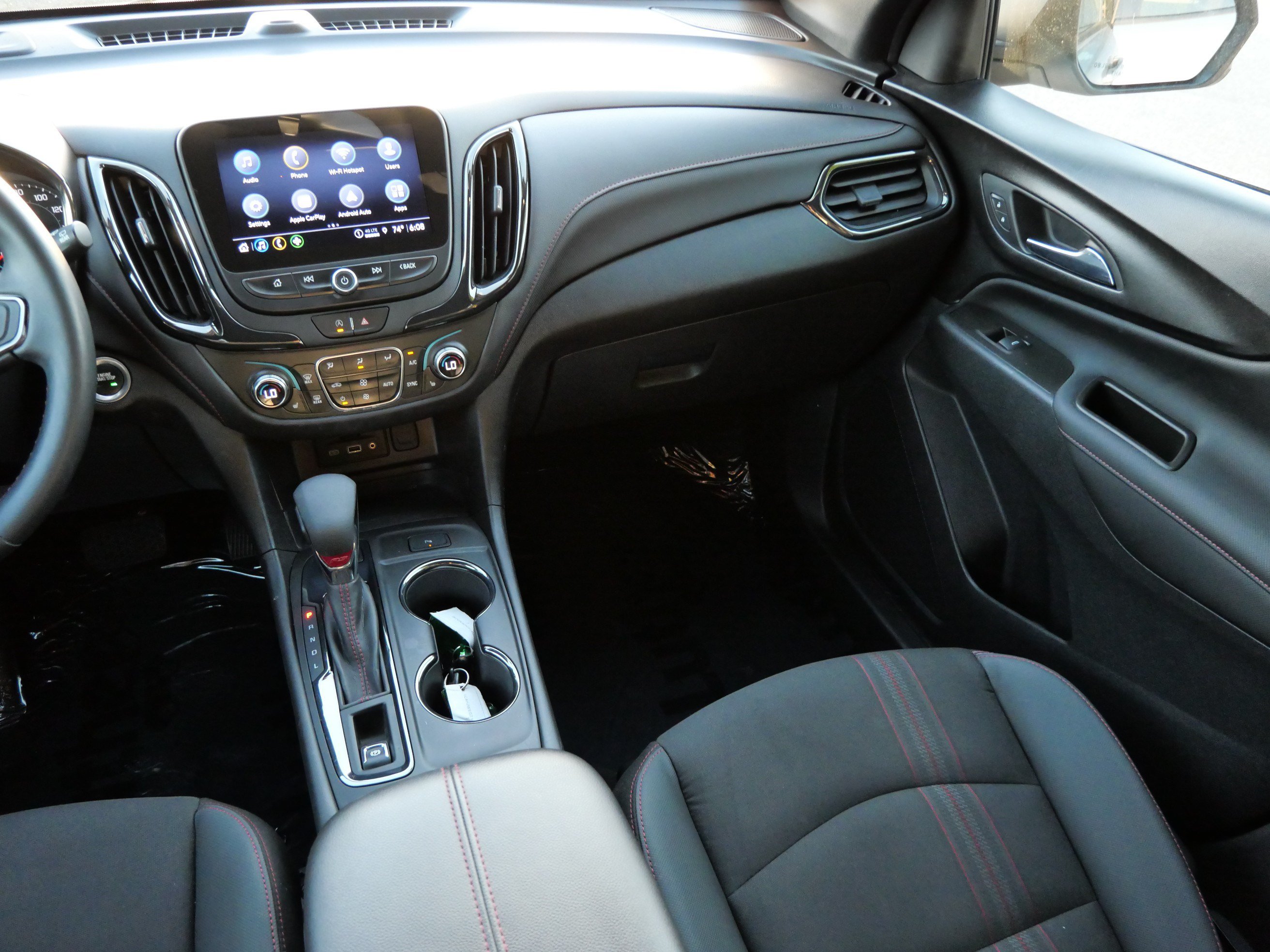 Used 2023 Chevrolet Equinox RS AWD/4WD image 11