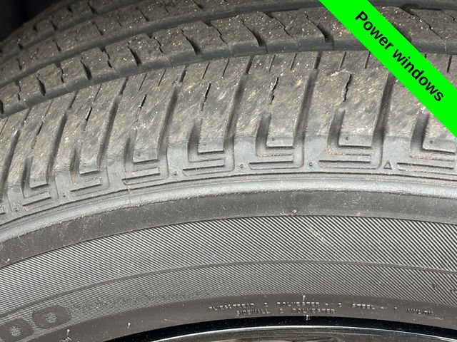 Used 2023 Jeep Grand Cherokee Altitude AWD/4WD image 33