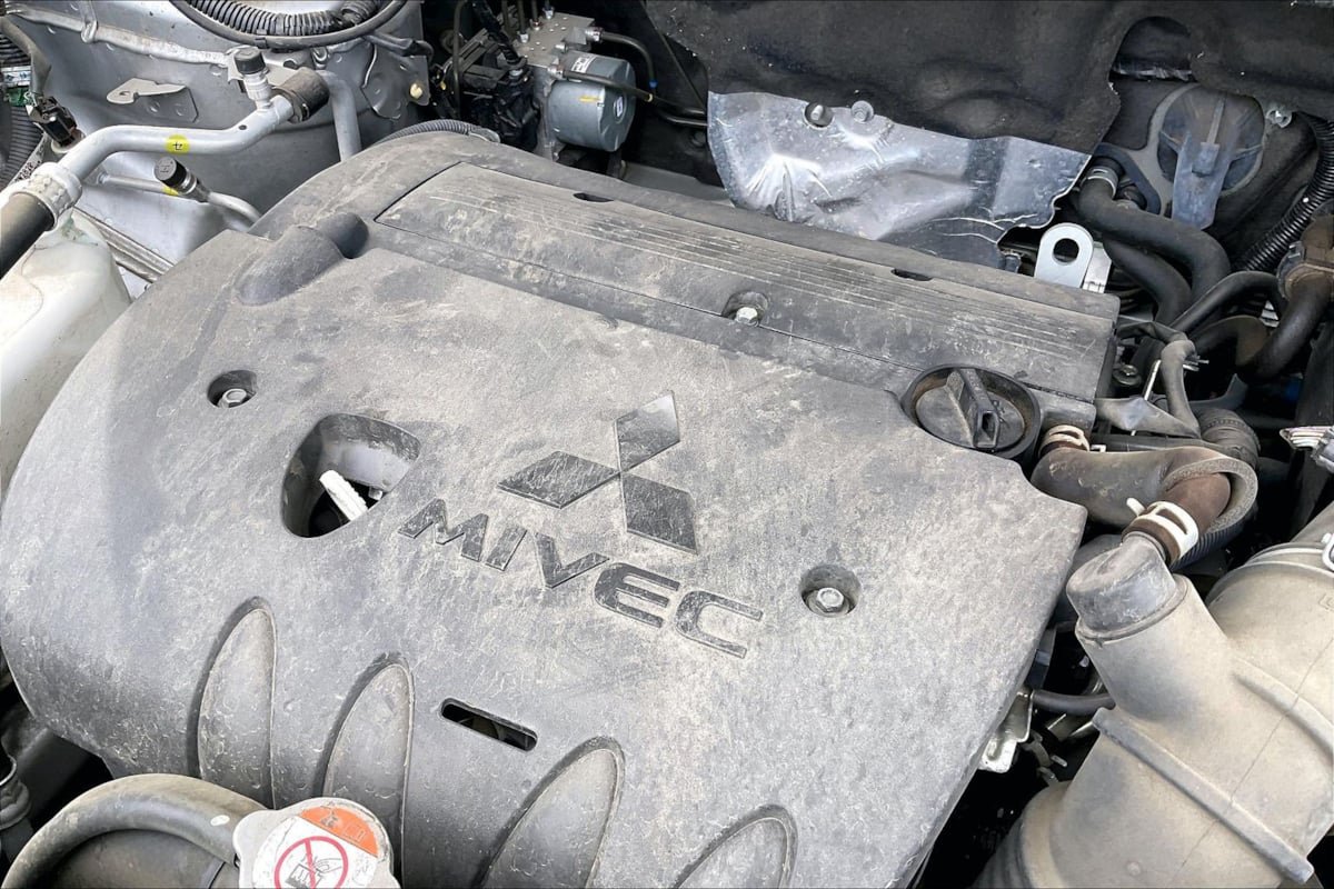Used 2024 Mitsubishi Outlander Sport SE AWD/4WD image 32