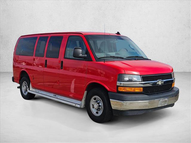 Used 2017 Chevrolet Express 2500 LT w/ LT Preferred Equipment Group image 3