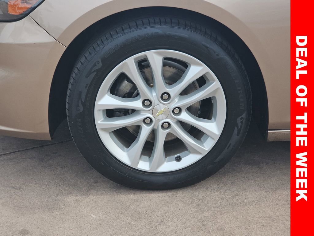 Used 2018 Chevrolet Malibu LT image 35