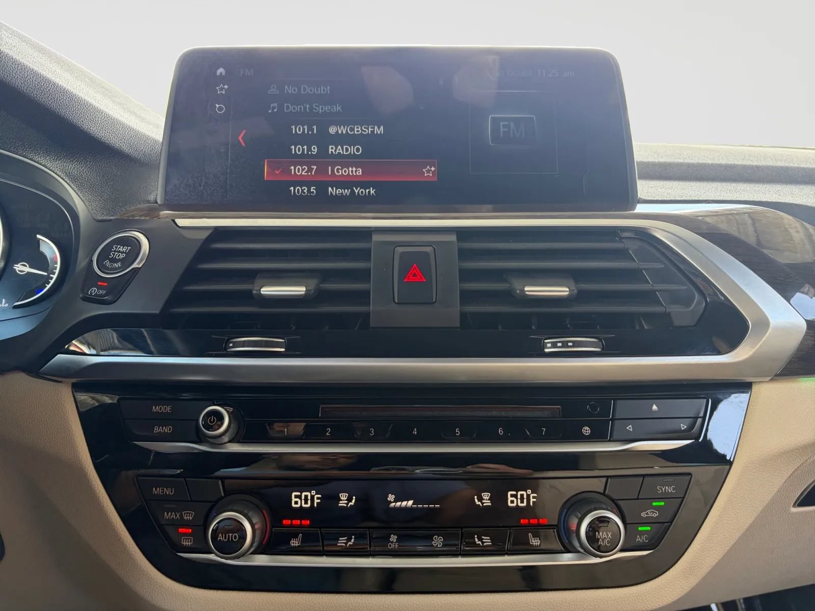 Used 2018 BMW X3 xDrive30i AWD/4WD image 23