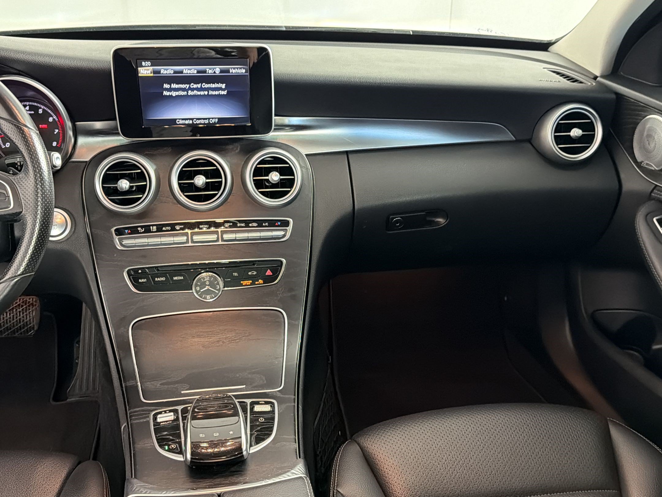 Used 2015 Mercedes-Benz C 300 4MATIC Sedan image 28