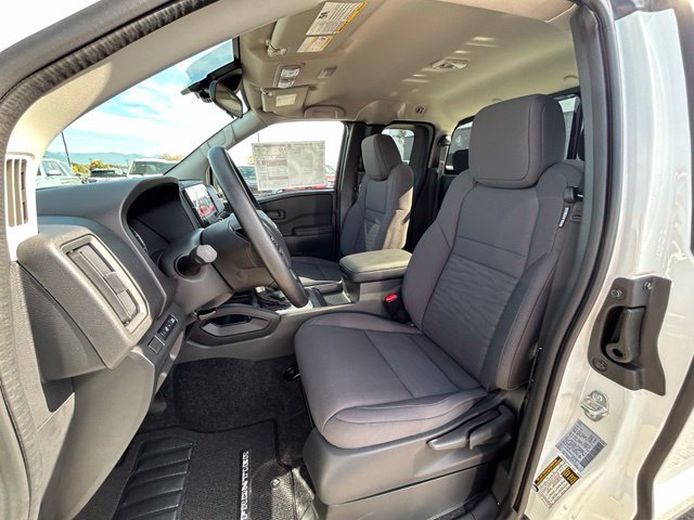 New 2027 Nissan Frontier S w/ Tow Package AWD/4WD image 24