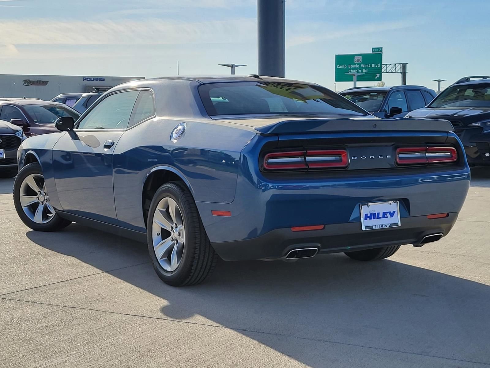 Used 2022 Dodge Challenger SXT image 3