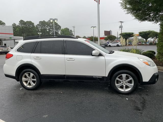 Used 2014 Subaru Outback 2.5i Limited AWD/4WD image 9
