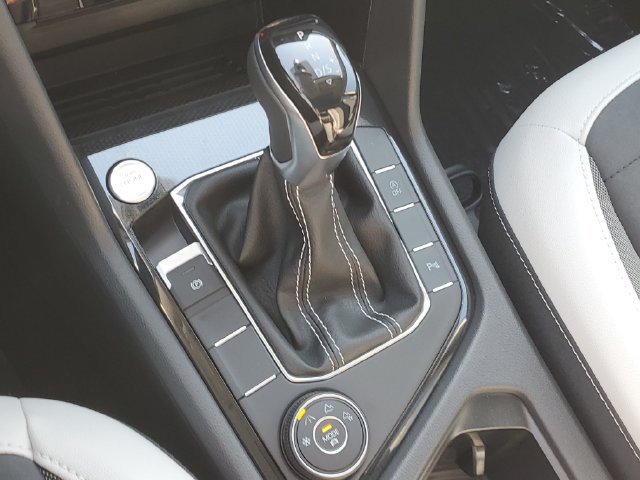 New 2027 Volkswagen Taos SE AWD/4WD image 26