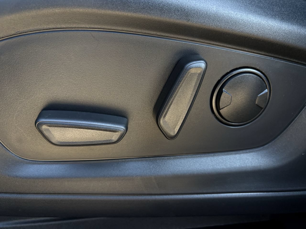 New 2027 Ford Explorer Active AWD/4WD image 25