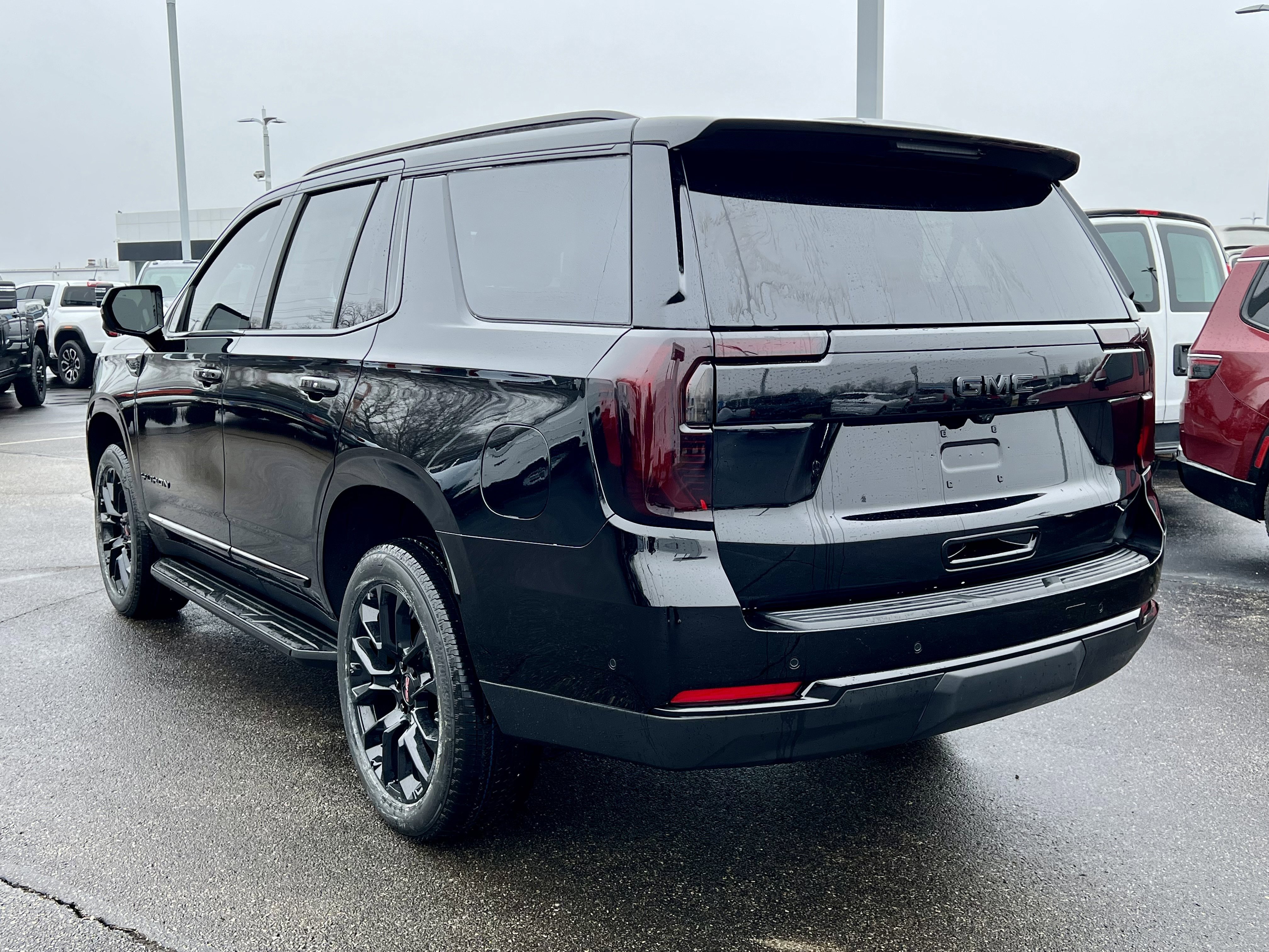 New 2026 GMC Yukon Elevation AWD/4WD image 5