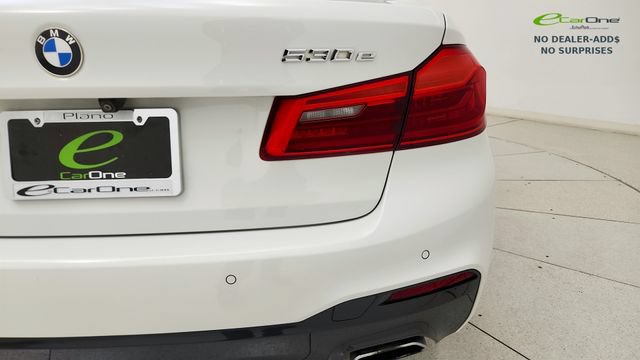 Used 2018 BMW 530e w/ M Sport Package 2 RWD image 28