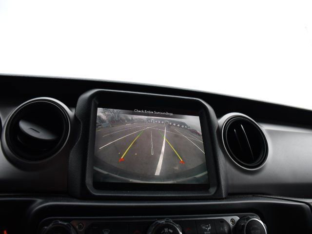 Used 2021 Jeep Wrangler Unlimited Sport image 13