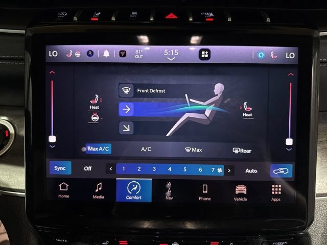Used 2024 Jeep Grand Cherokee Limited AWD/4WD image 41