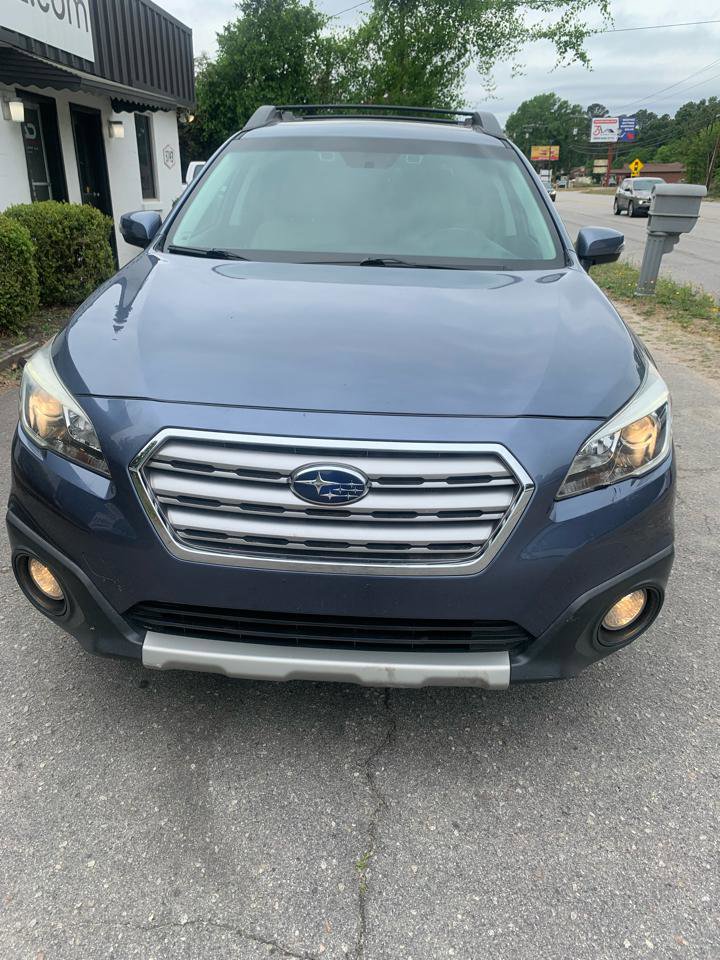 Used 2016 Subaru Outback 2.5i Limited AWD/4WD image 2