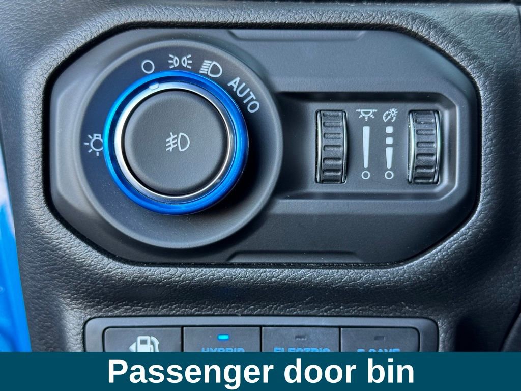 Used 2021 Jeep Wrangler Unlimited Sahara w/ Cold Weather Group image 18