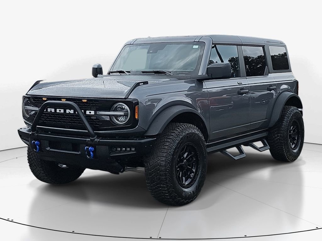 Used 2023 Ford Bronco Wildtrak image 10