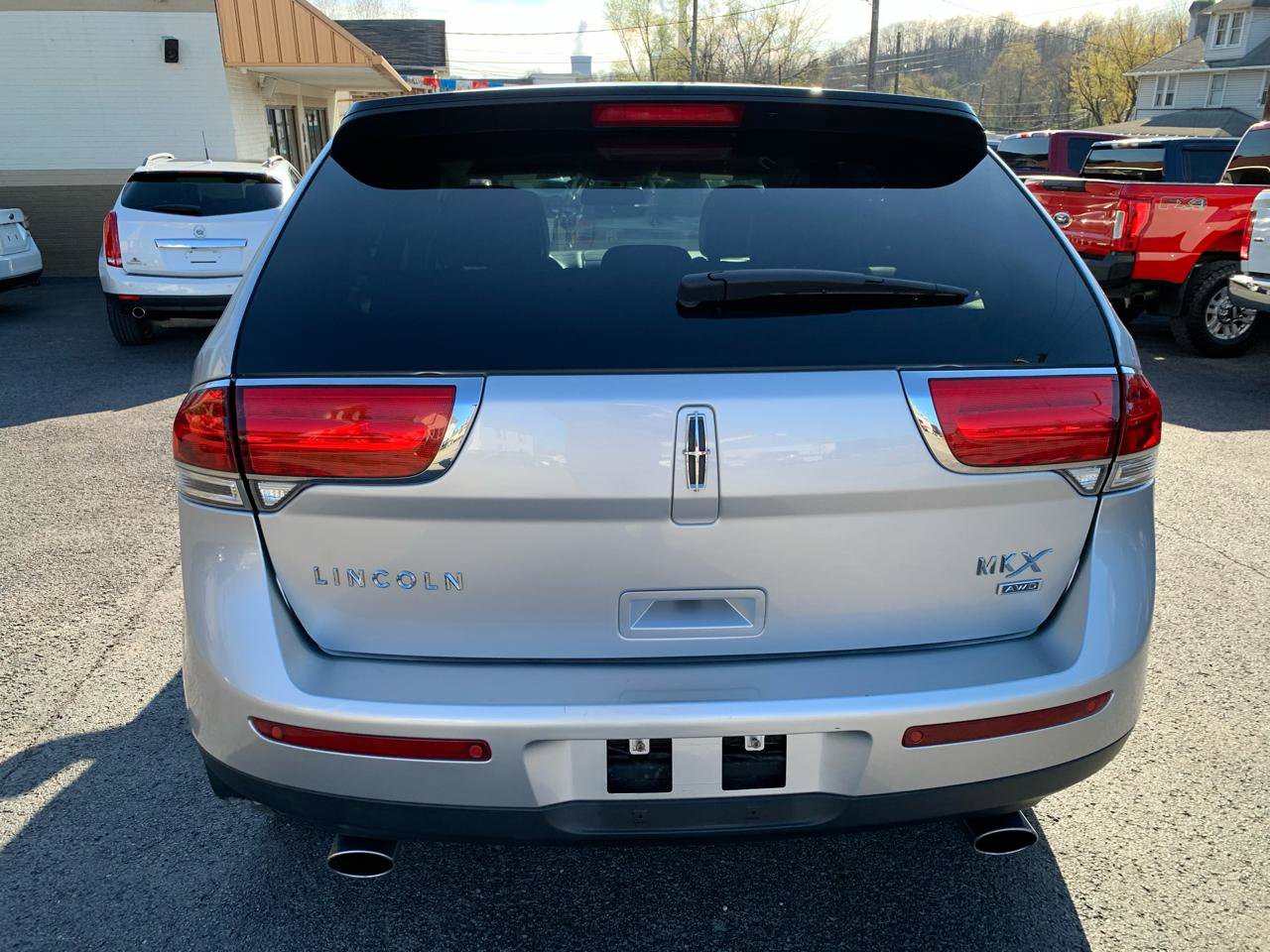 Used 2014 Lincoln MKX AWD image 4