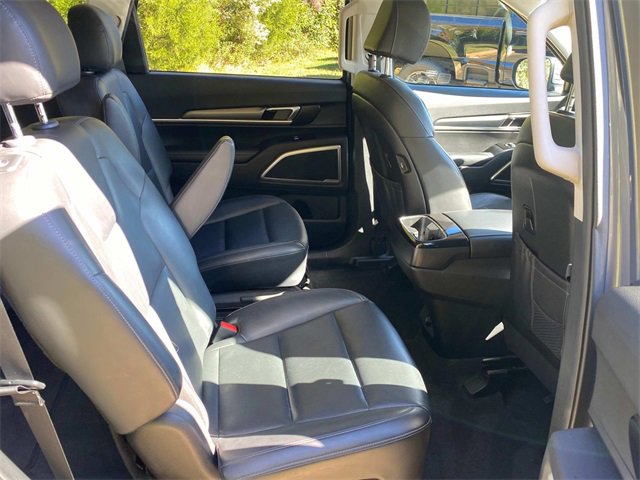 Used 2022 Kia Telluride S image 34