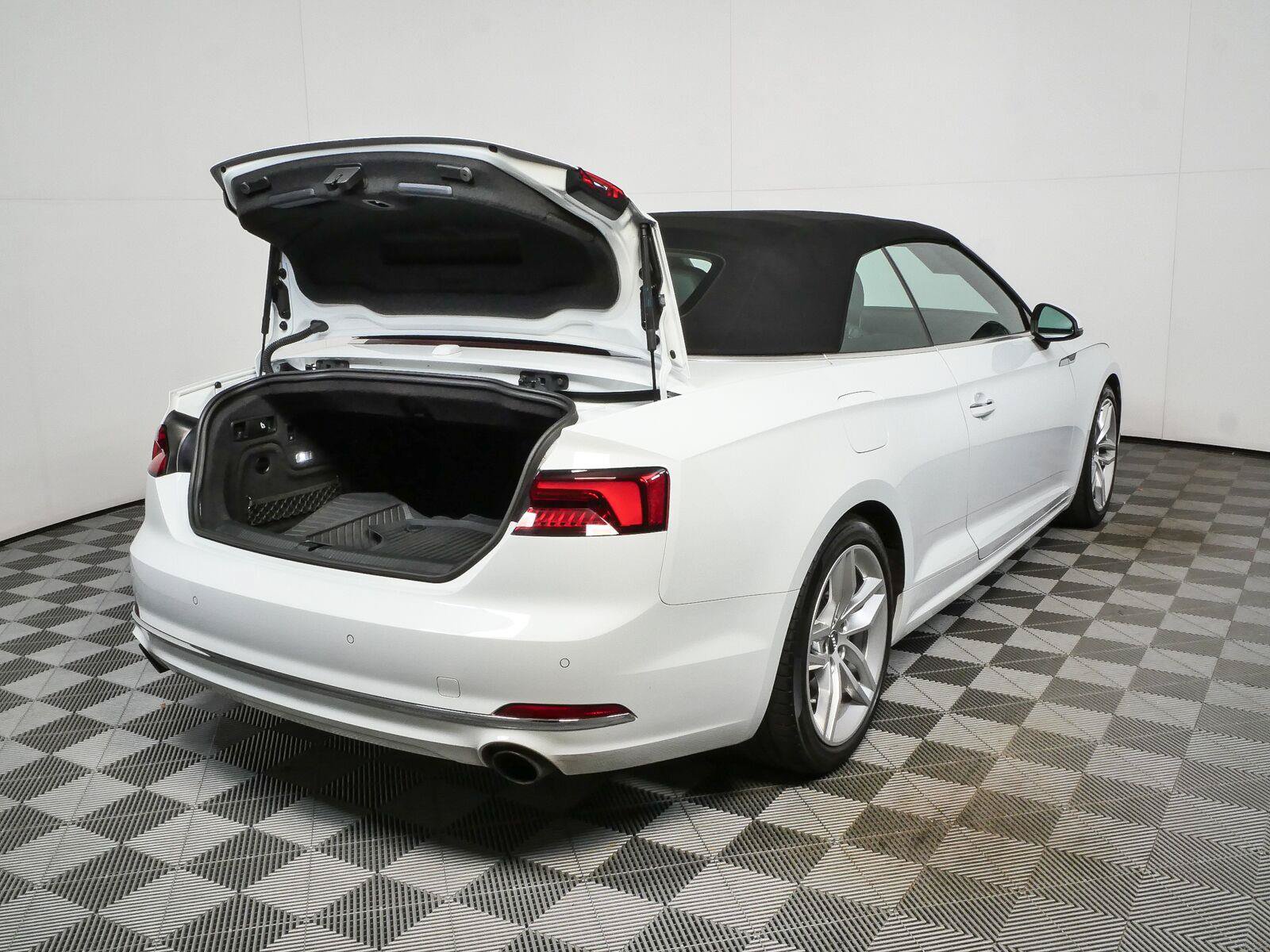 Used 2019 Audi A5 2.0T Premium Plus w/ Premium Plus AWD/4WD image 34