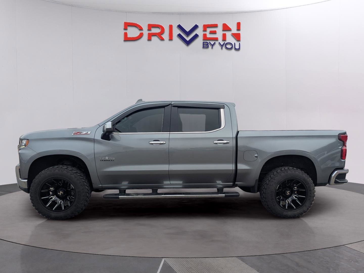 Used 2021 Chevrolet Silverado 1500 LTZ image 2