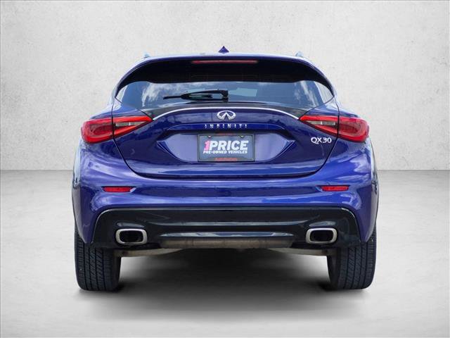 Used 2019 INFINITI QX30 FWD image 7