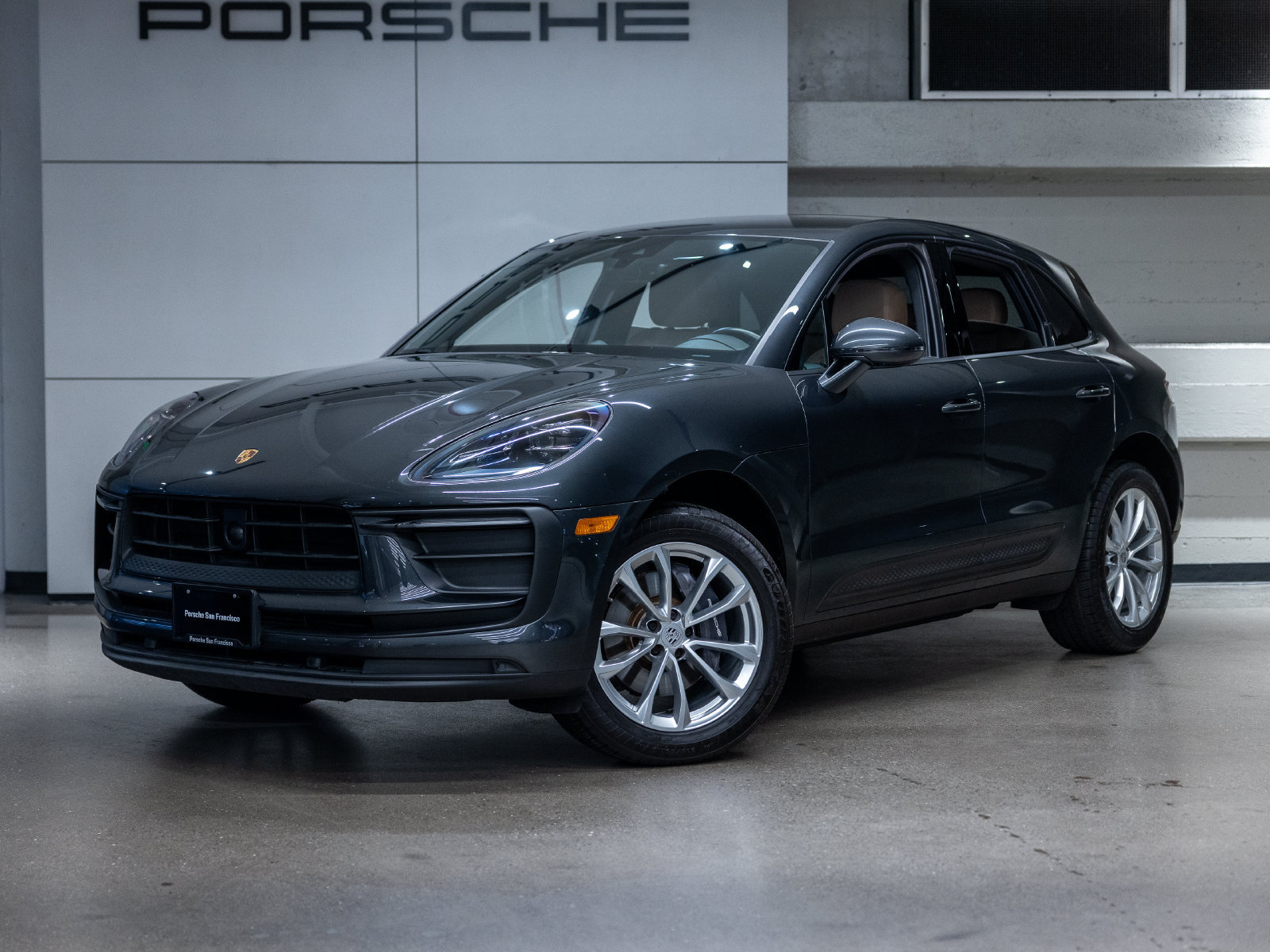 Certified 2023 Porsche Macan