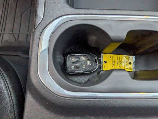 Used 2019 Chevrolet Silverado 1500 LT Trail Boss image 19