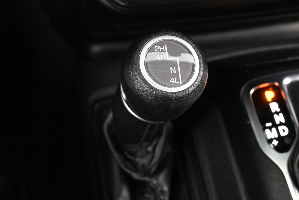 Used 2022 Jeep Gladiator Sport AWD/4WD image 20