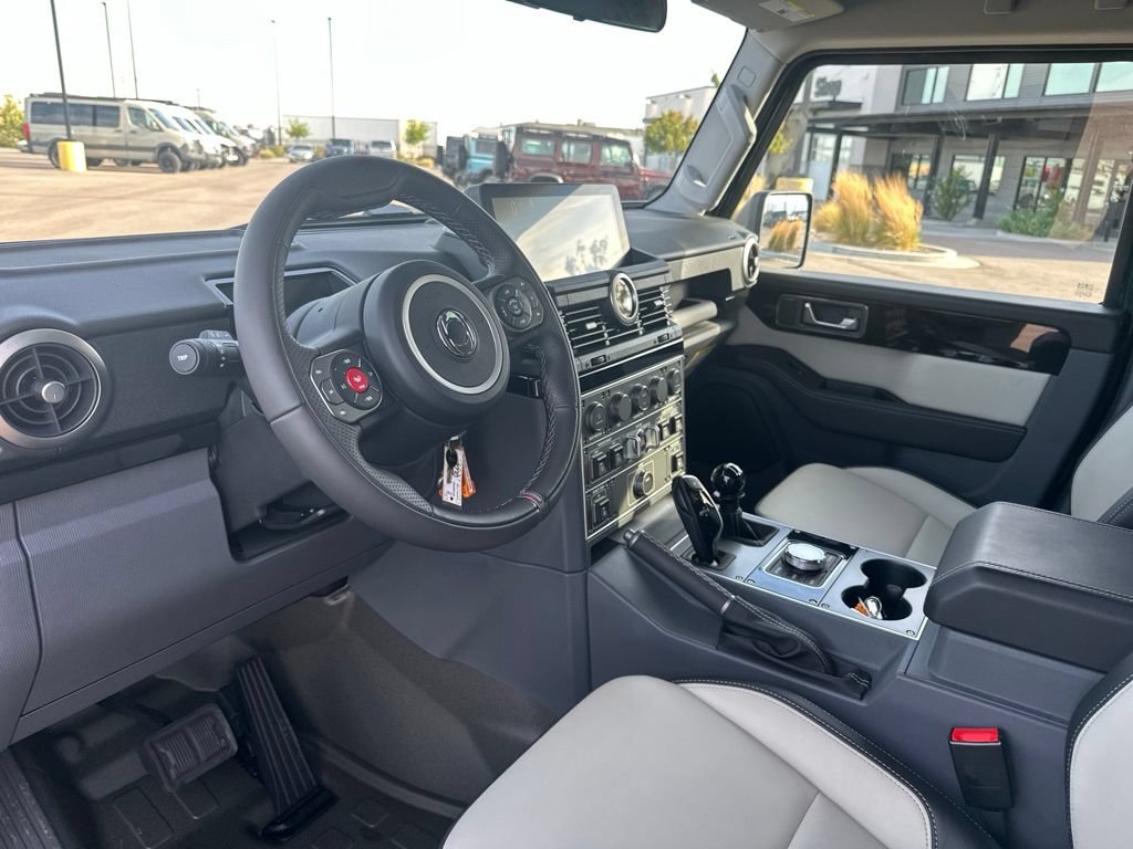 Used 2025 INEOS Grenadier Station Wagon AWD/4WD image 14