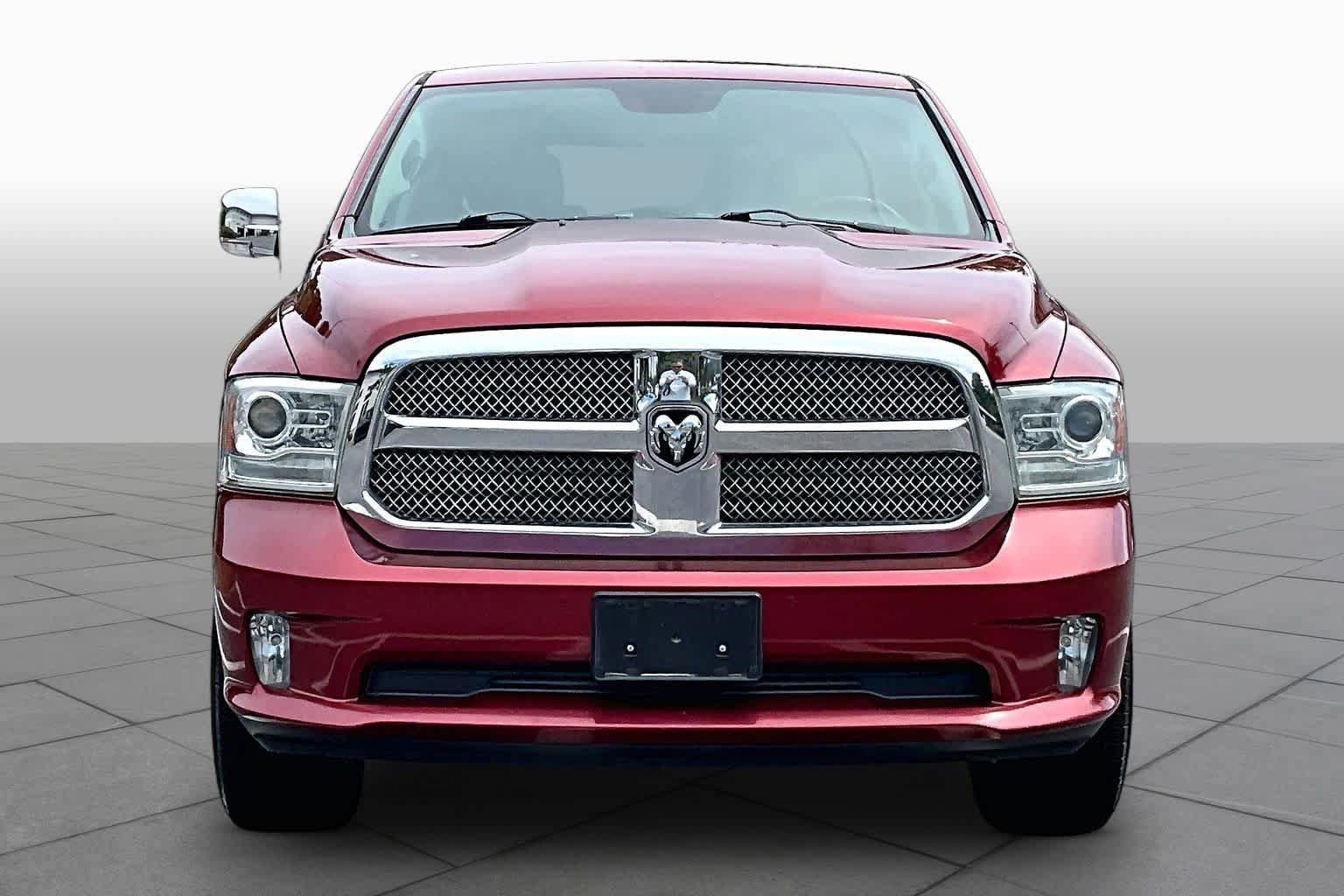 Used 2015 RAM 1500 Limited RWD image 4