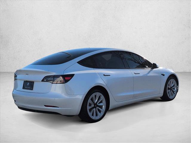 Used 2021 Tesla Model 3 Standard Range Plus image 5