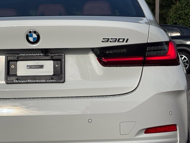 New 2026 BMW 330i xDrive Sedan w/ Premium Package AWD/4WD image 5