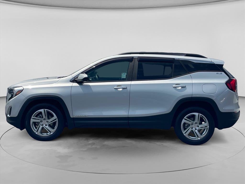 Used 2021 GMC Terrain SLE w/ Driver Convenience Package AWD/4WD image 4