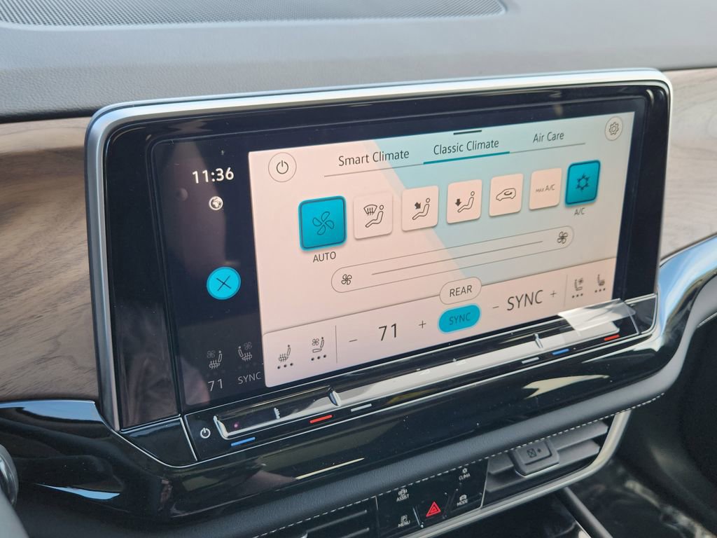 New 2026 Volkswagen Atlas SE image 10