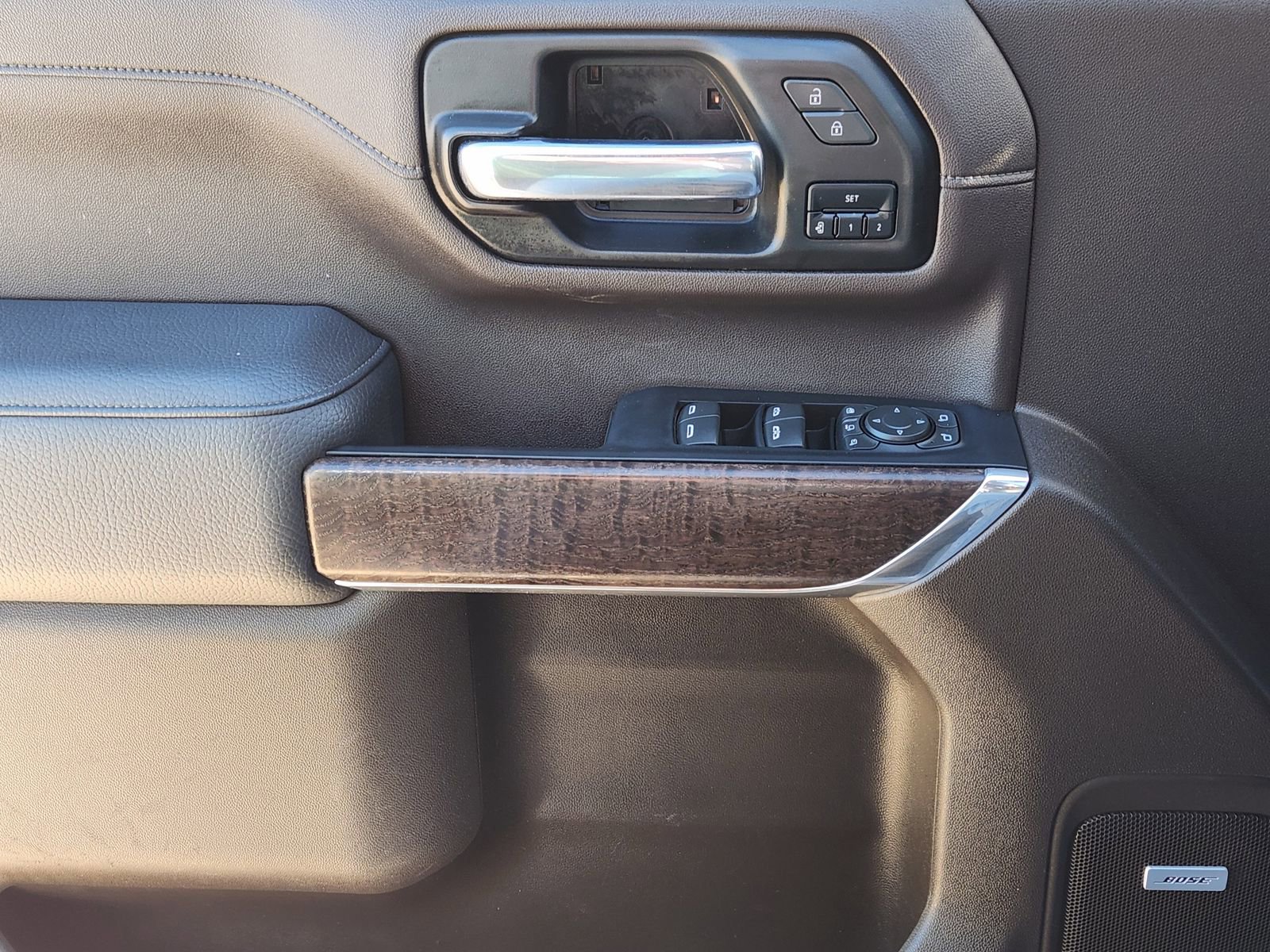 Used 2023 GMC Sierra 2500 Denali w/ Denali Ultimate Package image 26