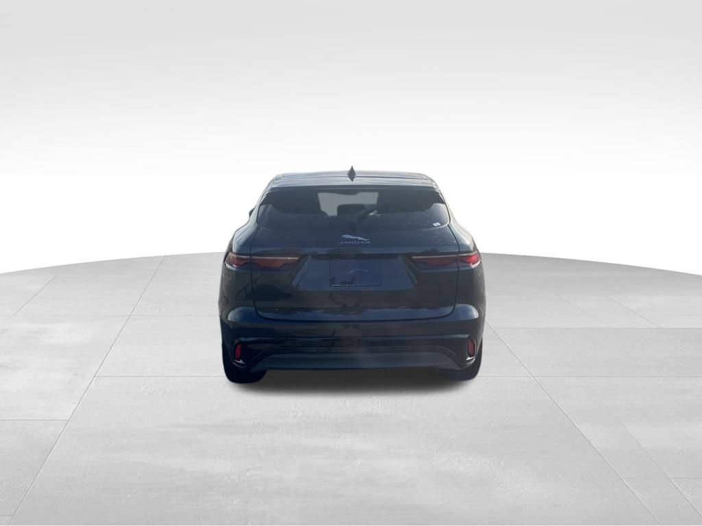New 2025 Jaguar F-PACE R-Dynamic S AWD/4WD image 4