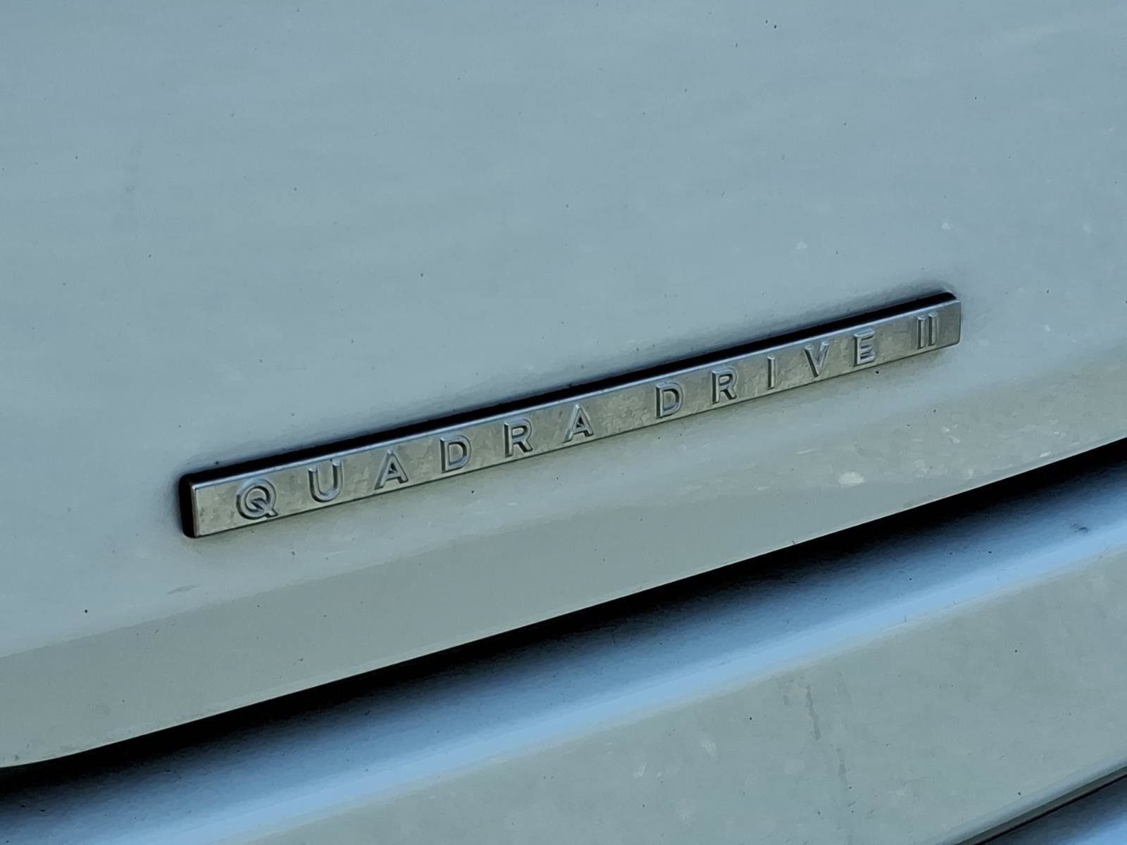 Used 2023 Jeep Grand Wagoneer Series III AWD/4WD image 15