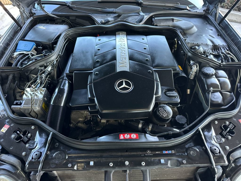 Used 2005 Mercedes-Benz E 500 Sedan image 25