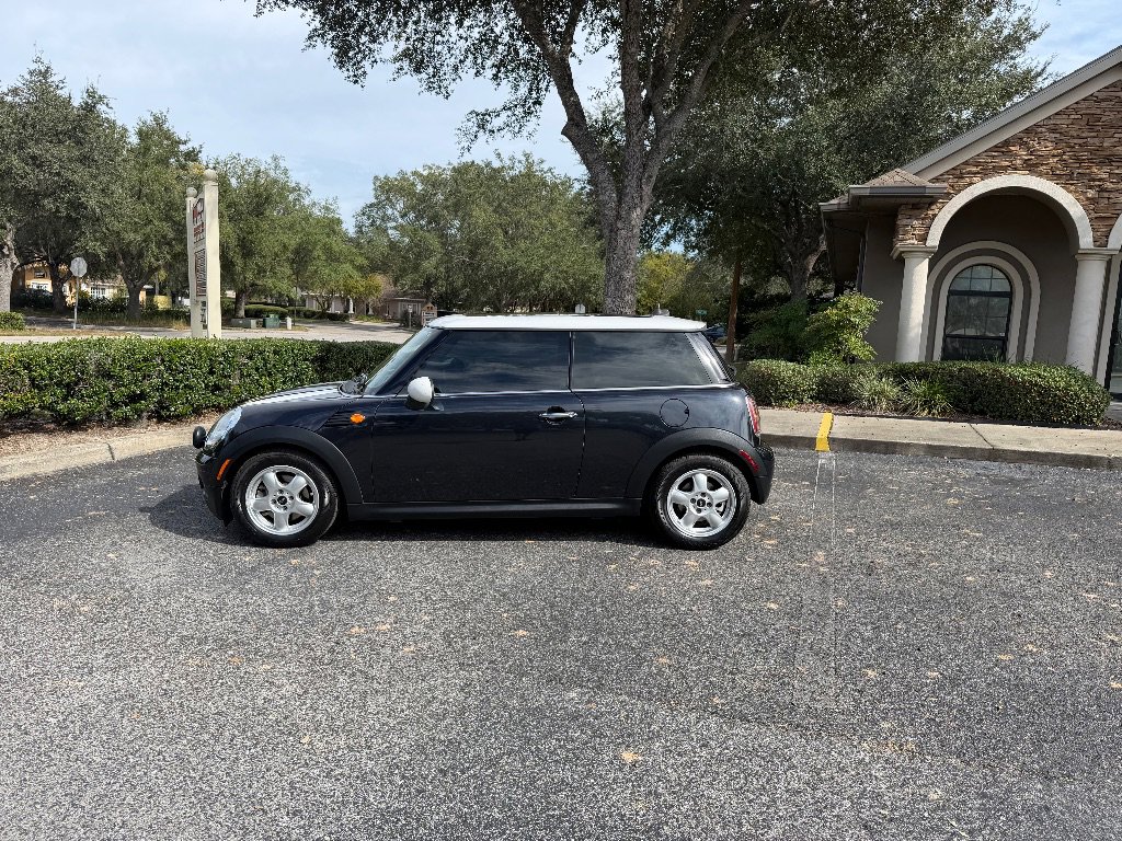 Used 2008 MINI Cooper Hardtop image 11