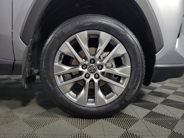 Used 2024 Toyota RAV4 XLE Premium image 11