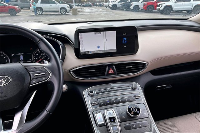 Used 2023 Hyundai Santa Fe SEL image 9
