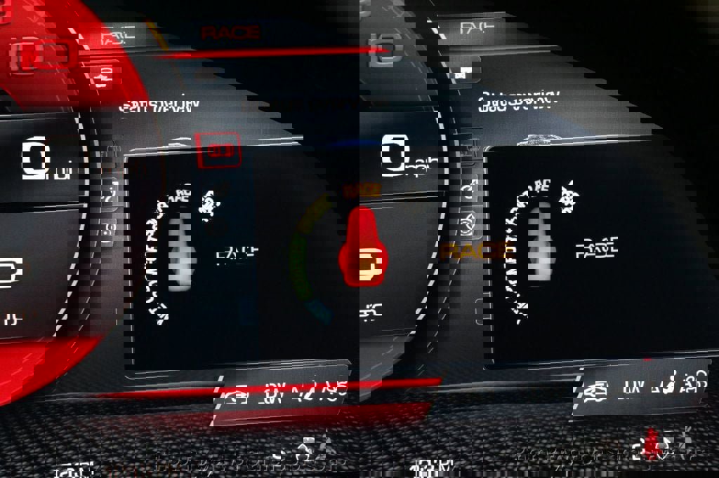 Used 2022 Ferrari Roma image 34