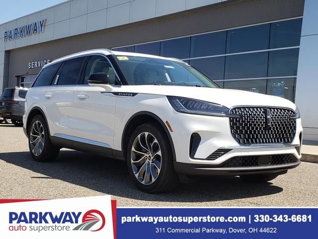 New 2026 Lincoln Aviator AWD