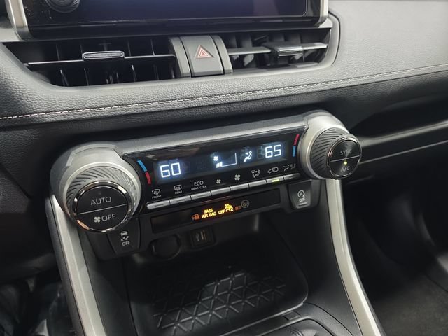 Certified 2025 Toyota RAV4 XLE AWD/4WD image 21