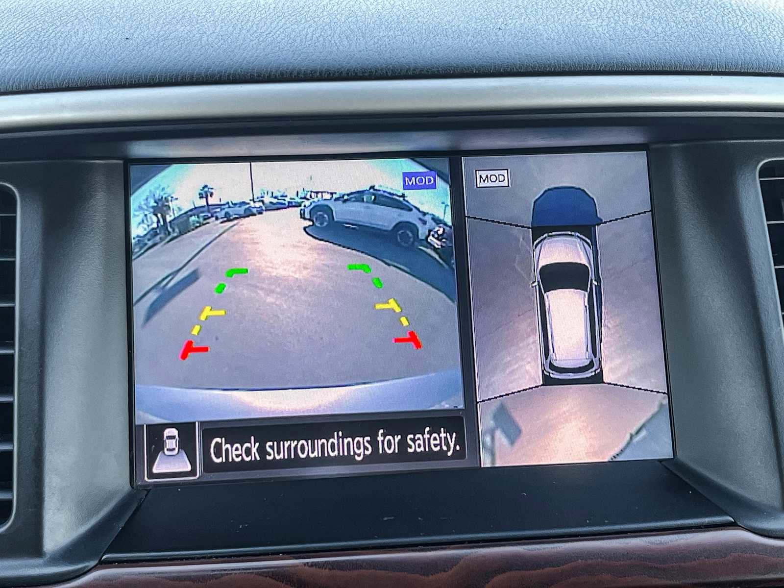 Used 2019 Nissan Pathfinder Platinum w/ Cargo Package image 21