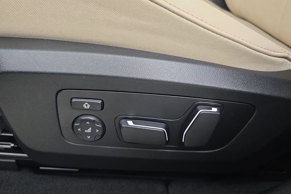 New 2026 BMW X3 xDrive30 w/ Convenience Package image 13