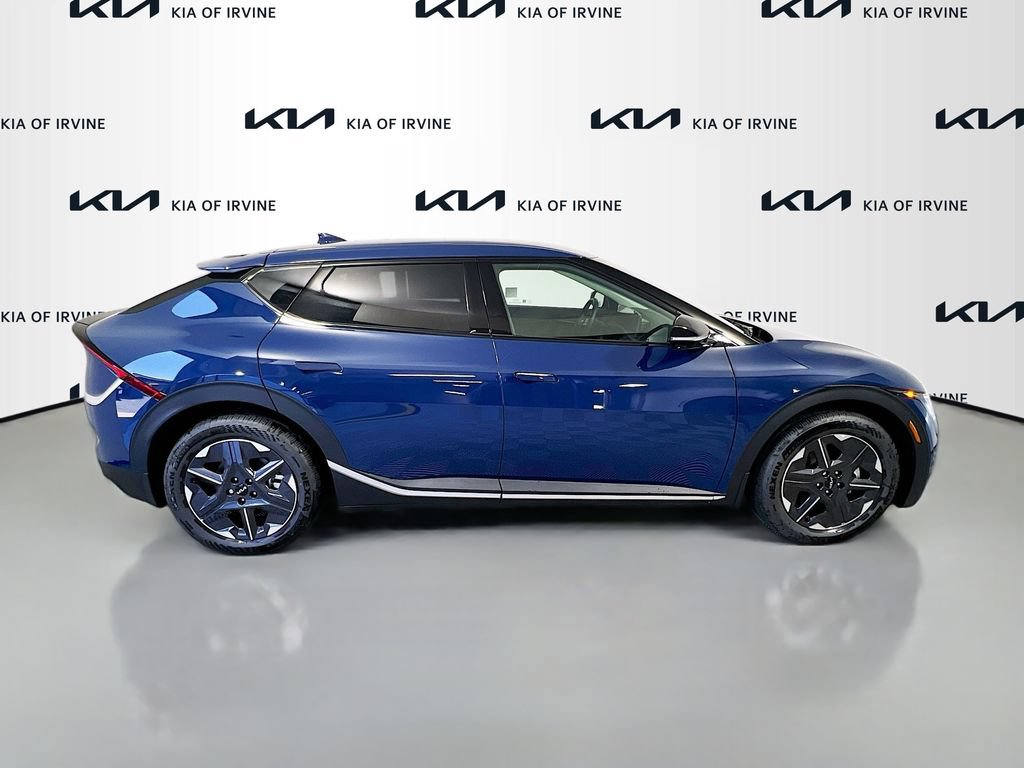 New 2026 Kia EV6 Light RWD image 8
