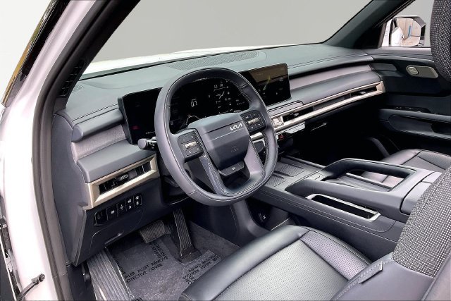 Used 2027 Kia Telluride S FWD image 12