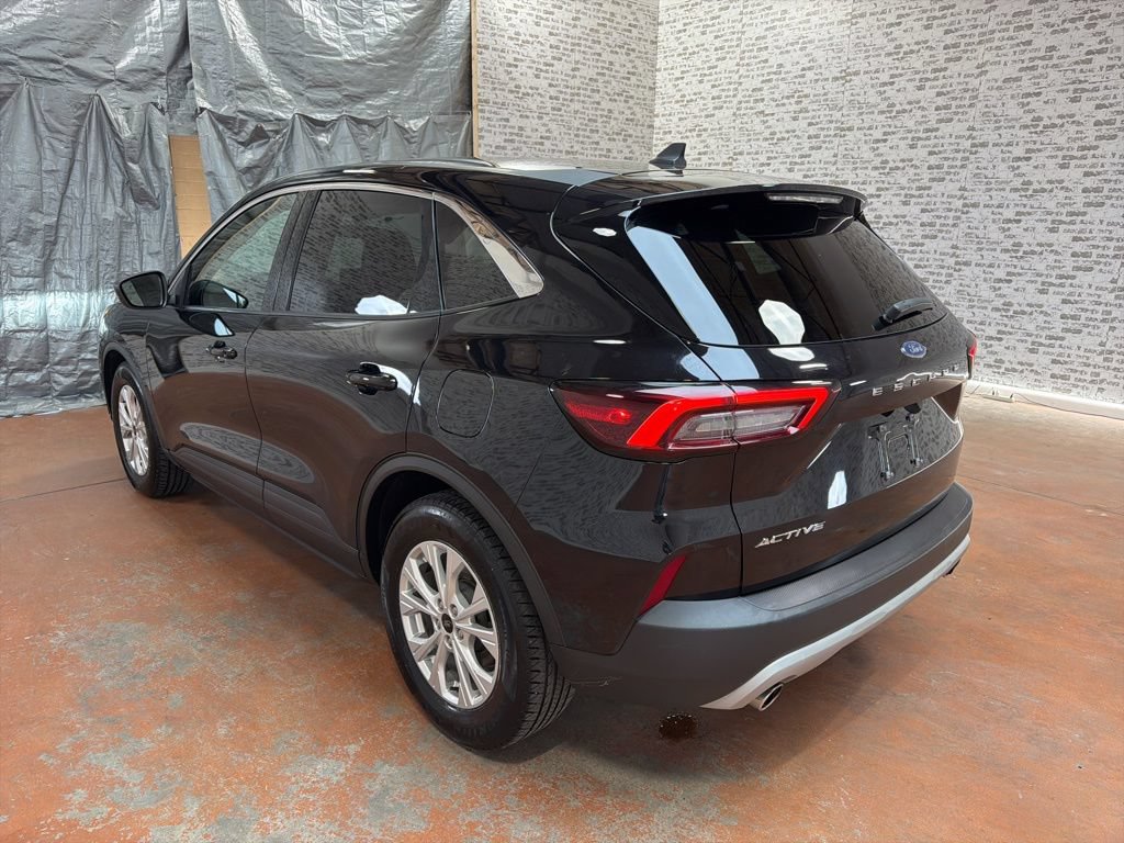 Used 2023 Ford Escape Active FWD image 6