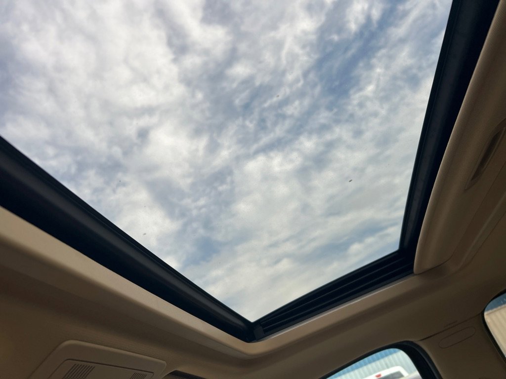 Used 2014 Chevrolet Tahoe LT w/ All-Star Edition AWD/4WD image 15